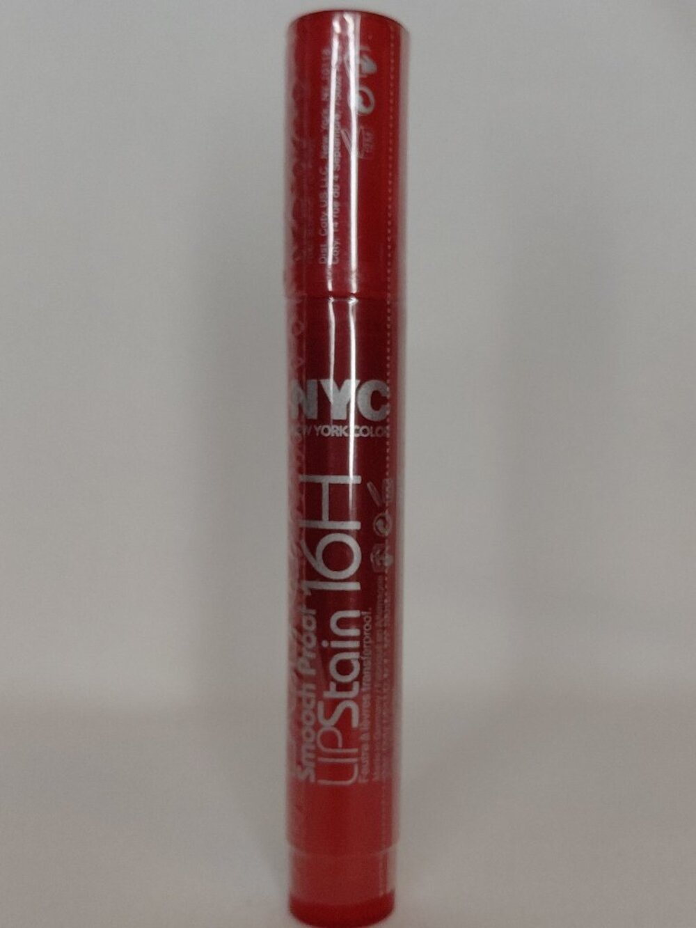NYC (New York Color) - Smooch Proof 16 Hour Lip Stain - 497 Rock on Ruby